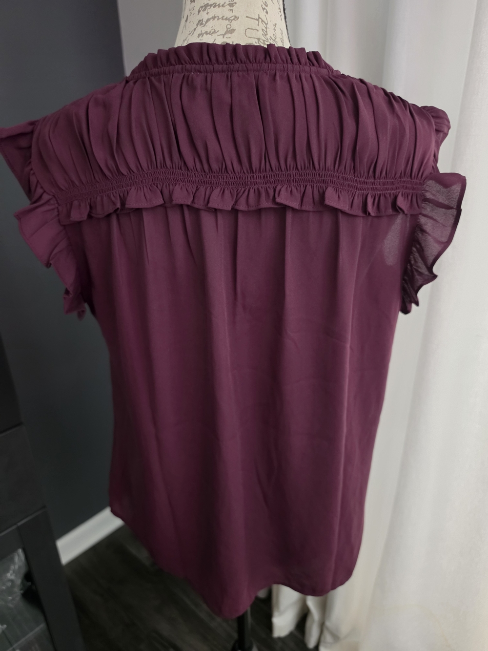 'Alva' Ruffle Detail Blouse - Picture 6 of 9